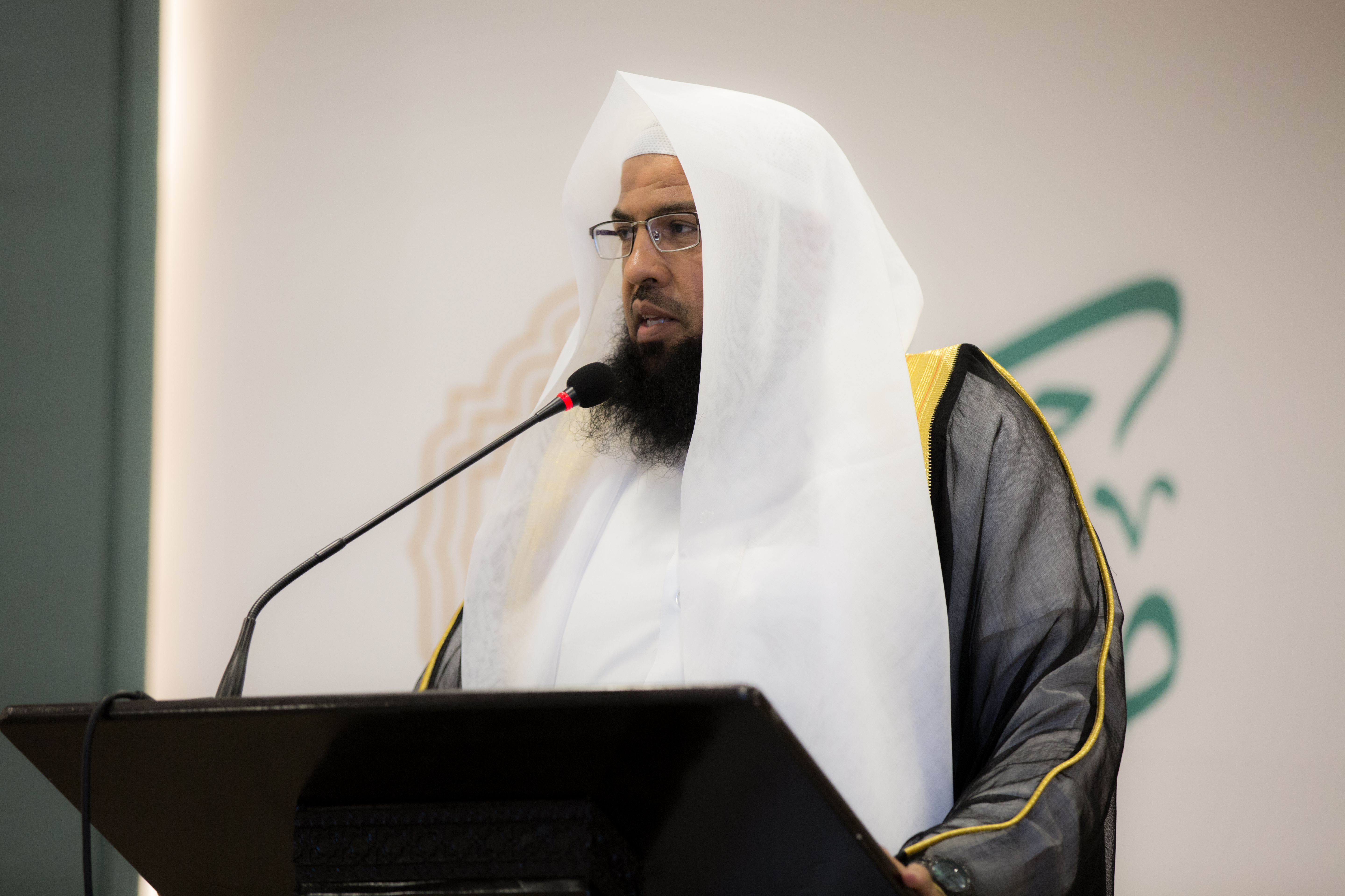 فروع وزارة الخدمة المدنية تواصل استقبال ( 1099) مرشحاَ من حملة درجة البكالوريوس لاستكمال إجراءات ترشيحهم على وظائف إدارية