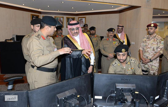 وزير الداخلية يتفقد الأمن بمشعر منى