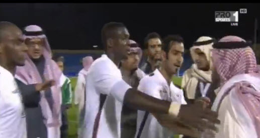 حسين عبدالغني بصق: فيديو يثير الجدل