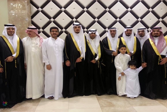 أحمد الخليفة عريساً بالأحساء - تهانينا!