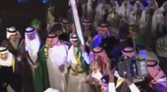 رقصة العرضة بالدرعية: فيديو للملك سلمان