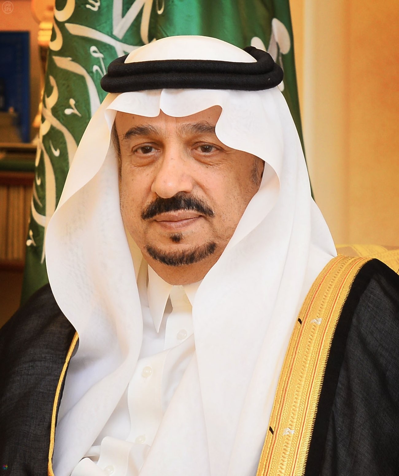 أمير الرياض: الوطن بأبنائه