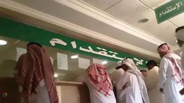 وصول 30 ألف عامل من بنجلاديش شهرياً