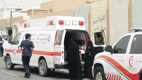 دهس المدينة المنورة: مواطنة وابنتها في خطر
