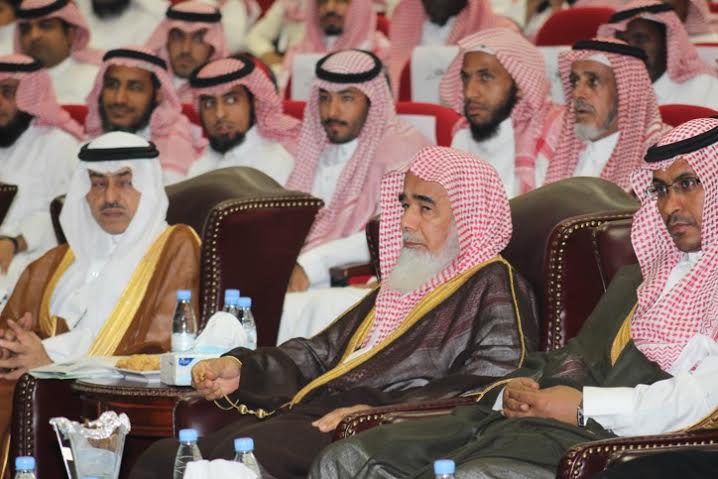 حملة نبنيها ونحميها: توعية الجاليات