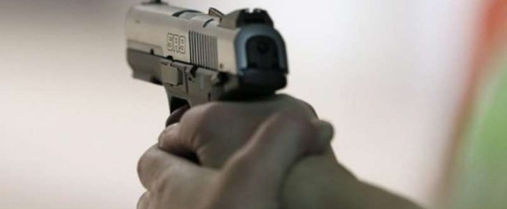 شرطة ينبع تحقيق في مقتل وافد آسيوي تعرض لطلق ناري في وجهه