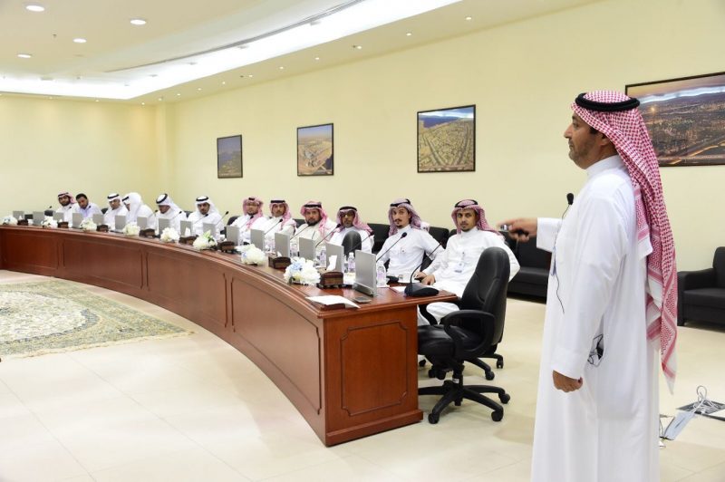 دور العلاقات العامة: ورشة عمل