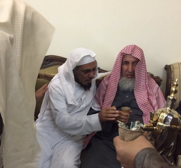 العزاء للشيخ سلمان العودة - آخر المستجدات