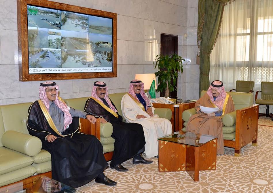 أمير الرياض يستقبل أبناء العجلان | تغطيات