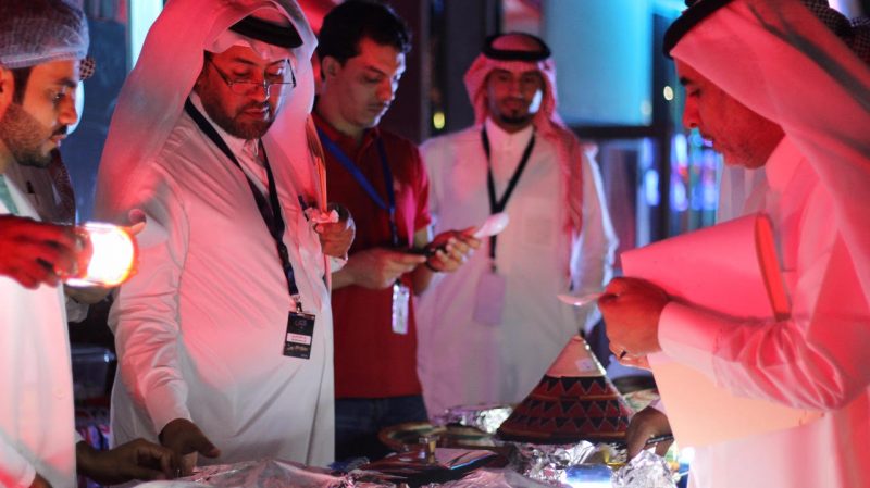14 متسابق ومتسابقة في أفضل طبق شعبي بمهرجان ليالي الخير الرمضانية