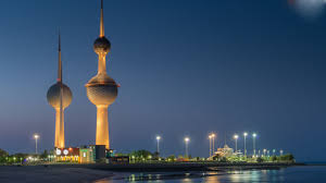 الكويت توقف جميع أنواع التأشيرات للبنانيين