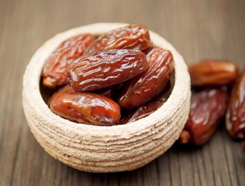 تعرف على فوائد "التمر" والأمراض التي يقي منها