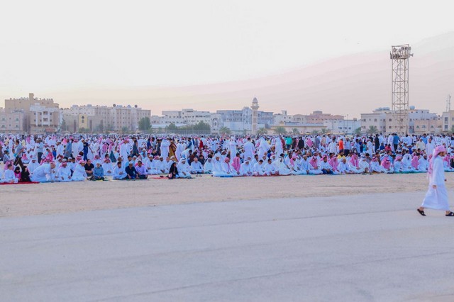 بالصور..هيئة الشرقية تشارك الأهالي فرحتهم بالعيد