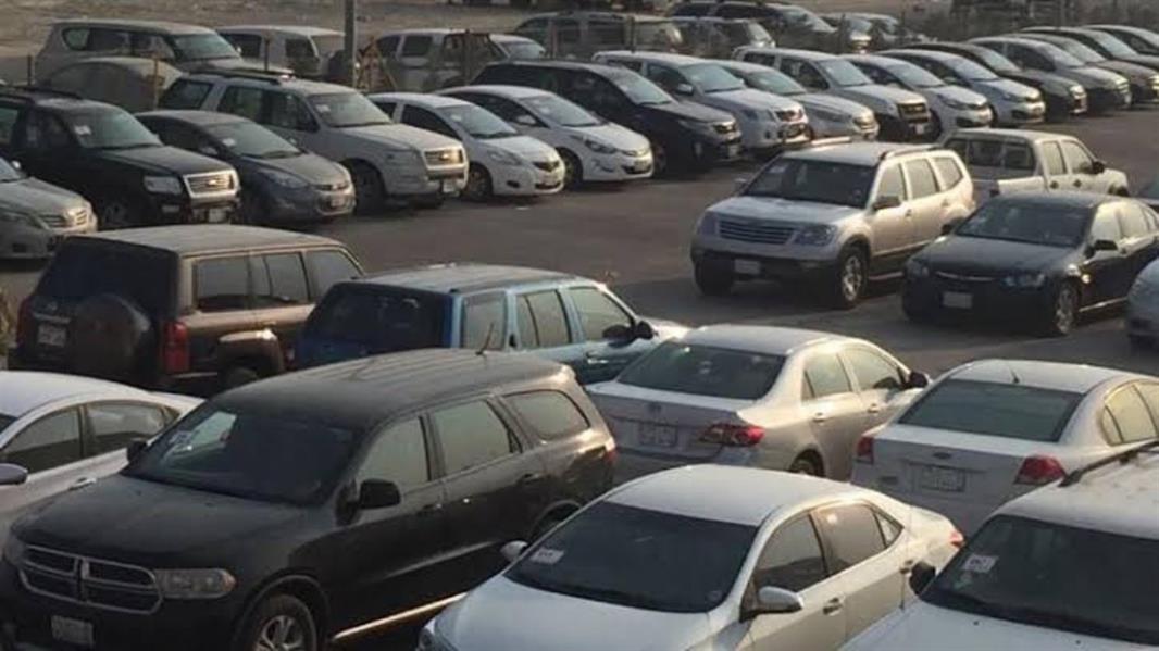 "الجمارك" تعلن عن بيع بضائع وسيارات بجمرك جسر الملك فهد