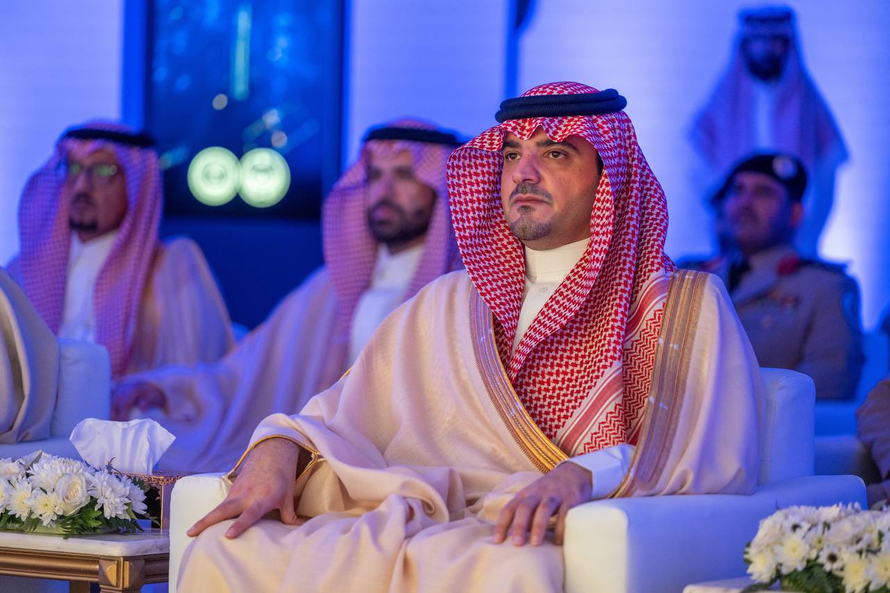 تبوك ..وزير الداخلية يدشّن عدداً من مراكز الاستجابة السريعة لحرس الحدود