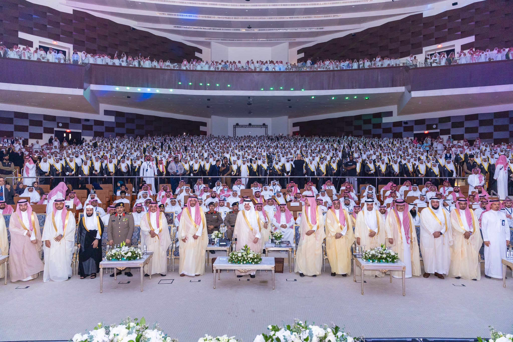 أمير الشرقية يرعى حفل تخريج طلبة كلية الجبيل الصناعية وتدشين المدينة الجامعية الجديدة