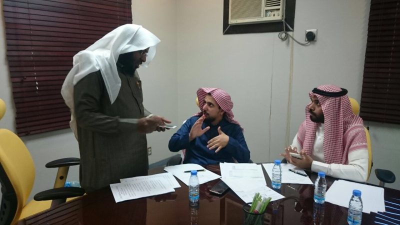 التجارة تغلق مصنع إسفنج ملوث